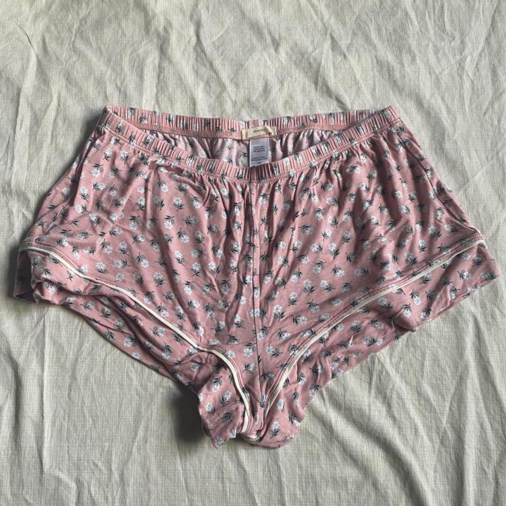 Eberjey Pink Floral PJS Shorts, size Small